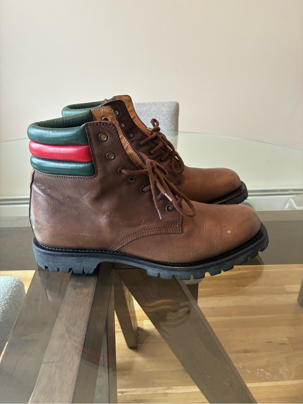 Gucci Brown Leather Lace-Up Boots with Green and Red Collar
